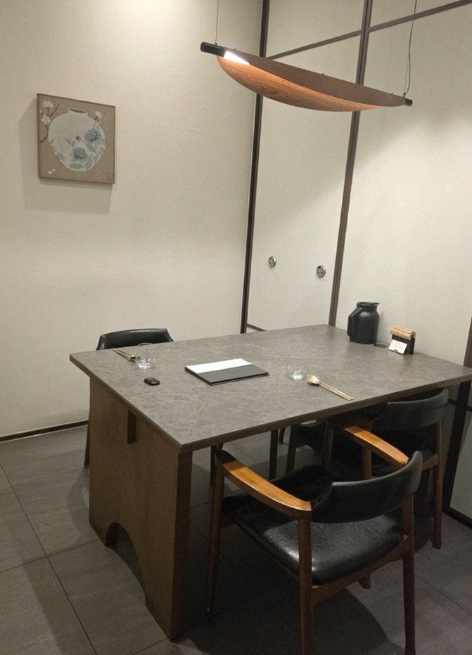 고우가 광화문점 · 광화문 맛집추천 · 전 좌석 프라이빗 룸 내부 분위기