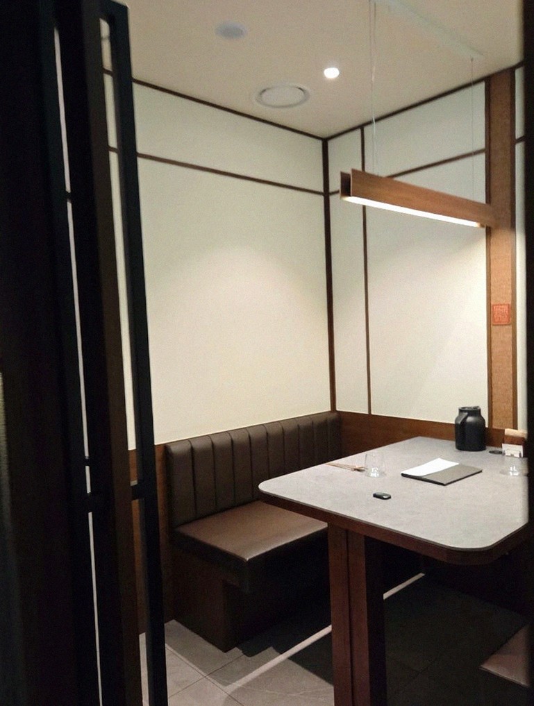 고우가 역삼점 강남 · 역삼역 회식 · 전 좌석 프라이빗 룸 내부 분위기