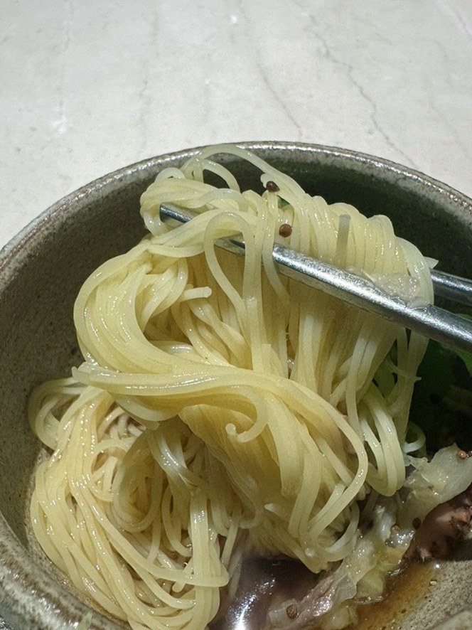 우아라 광화문점 · 서울 상견례식당 · 따뜻하게 마무리하는 국물 요리