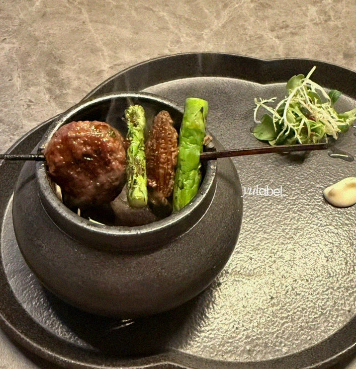 고우가 여의도점 · 서울 여의도 맛집 · 신선한 한우 육회