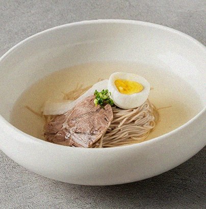 DAEBOJUNG Yeouido · a warm soup to finish the course