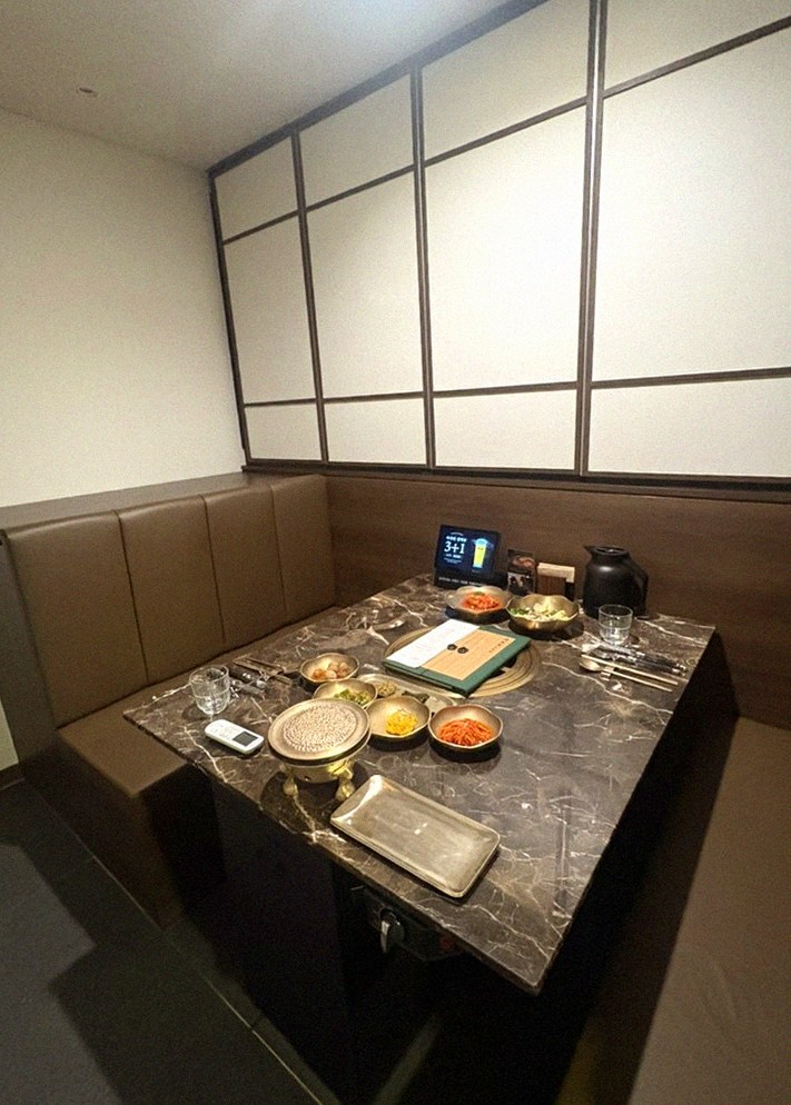 DAEBOJUNG Yeouido · a private dining room — every table is a private room