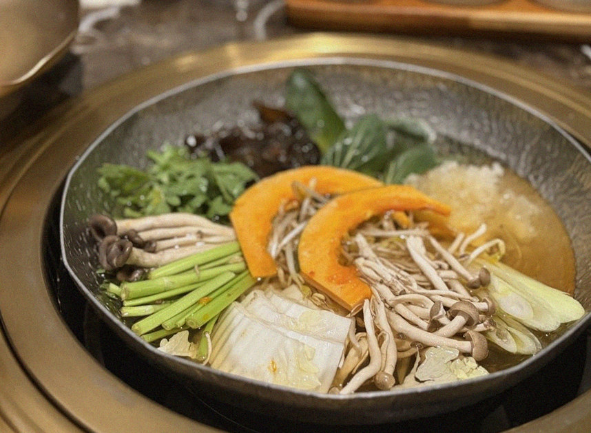 대보정 여의도점 · 여의도 한식맛집 · 따뜻하게 마무리하는 국물 요리