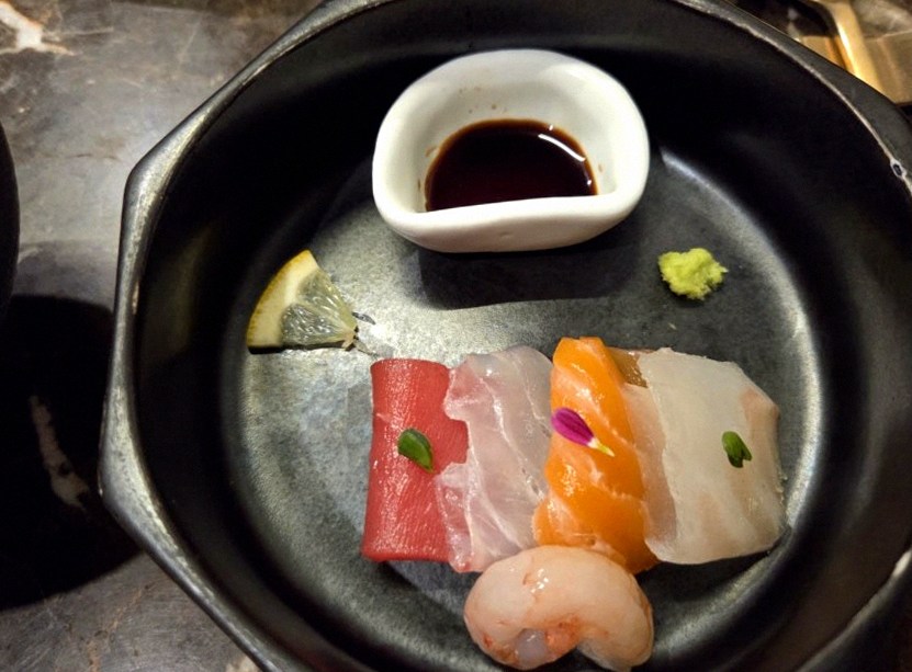 DAEBOJUNG Yeouido · seafood course served alongside the beef