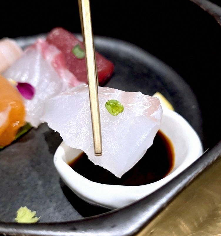 DAEBOJUNG City Hall · seafood course served alongside the beef