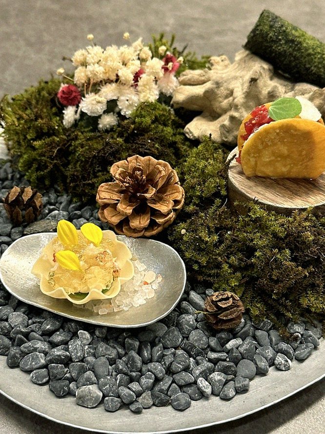 GOWOOGA Yeouido · dessert to close the omakase