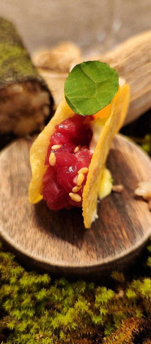 GOWOOGA Yeouido · fresh Hanwoo beef tartare (yukhoe)