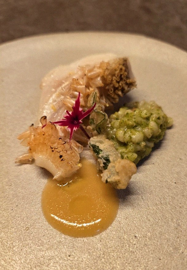 GOWOOGA Yeouido · seafood course served alongside the beef