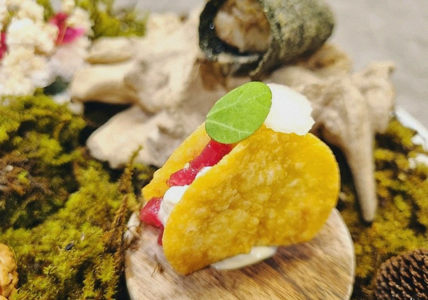 GOWOOGA Yeouido · dessert to close the omakase