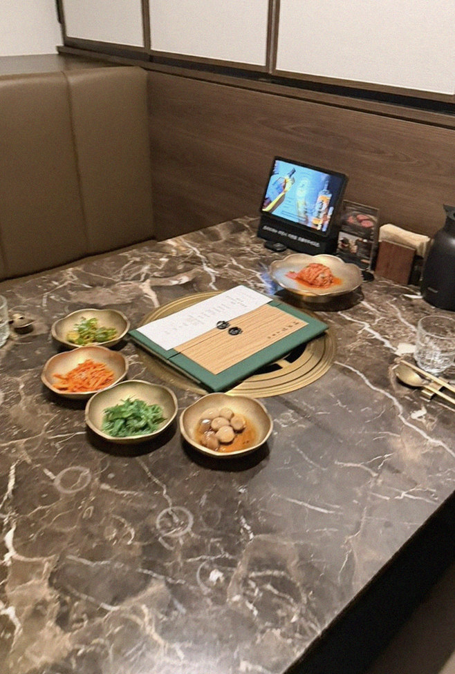 DAEBOJUNG Yeouido · the full Hanwoo omakase table