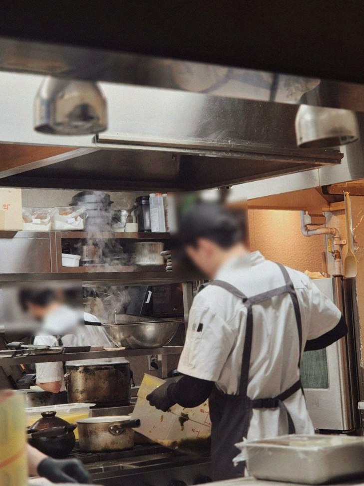 GOWOOGA Gwanghwamun · the full Hanwoo omakase table