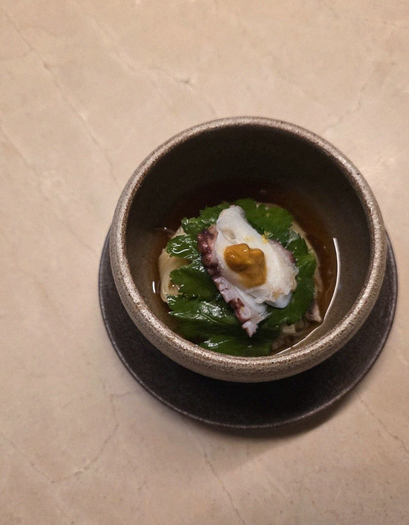 WOOARA Gwanghwamun · fresh Hanwoo beef tartare (yukhoe)