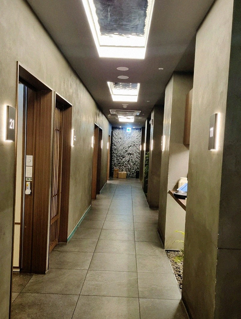 고우가 여의도점 · 더현대 맛집 더현대서울 맛집 · 전 좌석 프라이빗 룸 내부 분위기