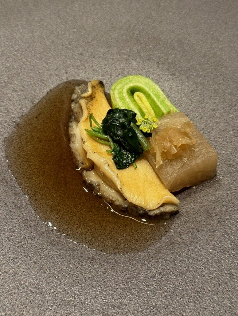 WOOHANA Jonggak · 新鲜韩牛生拌牛肉