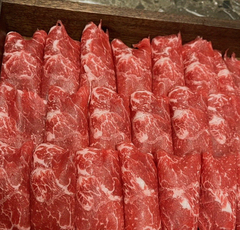 대보정 시청역점 · 시청역 고기맛집 · 마블링이 살아있는 프리미엄 한우 쇼잉