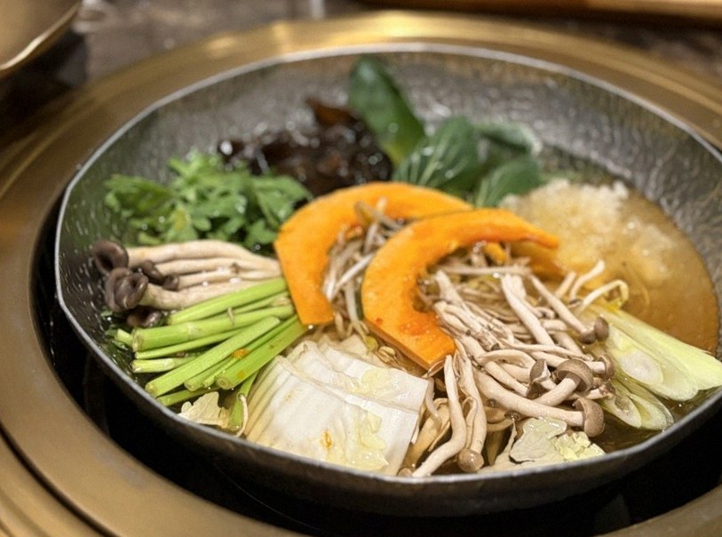 대보정 시청역점 · 시청역 고기맛집 · 따뜻하게 마무리하는 국물 요리