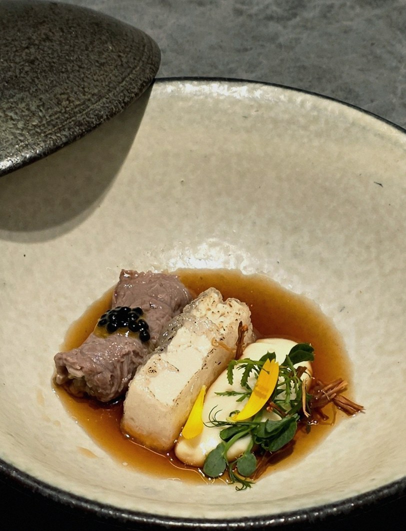 WOOHANA Jonggak · a plated course of Hanwoo beef