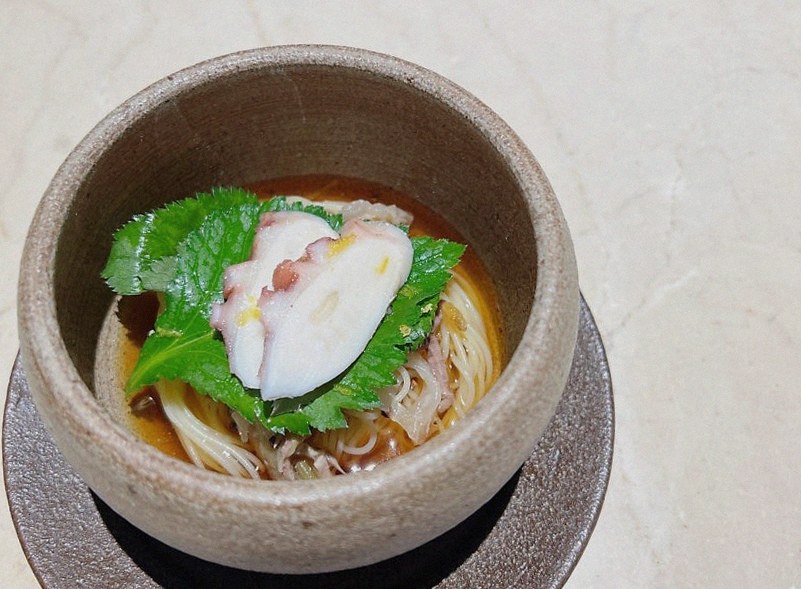 우아라 여의도점 · 영등포 고기맛집 · 신선한 한우 육회