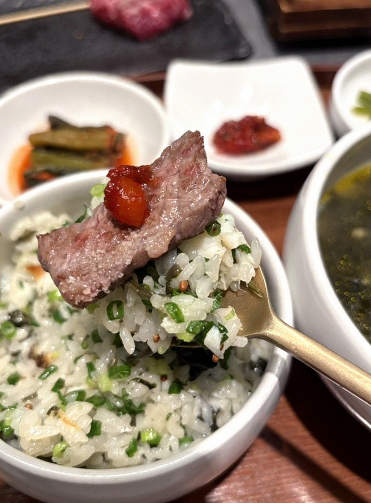 GOWOOGA Gangnam·Yeoksam · the rice course with accompaniments