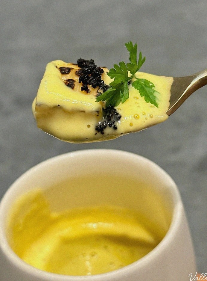 GOWOOGA Gwanghwamun · dessert to close the omakase