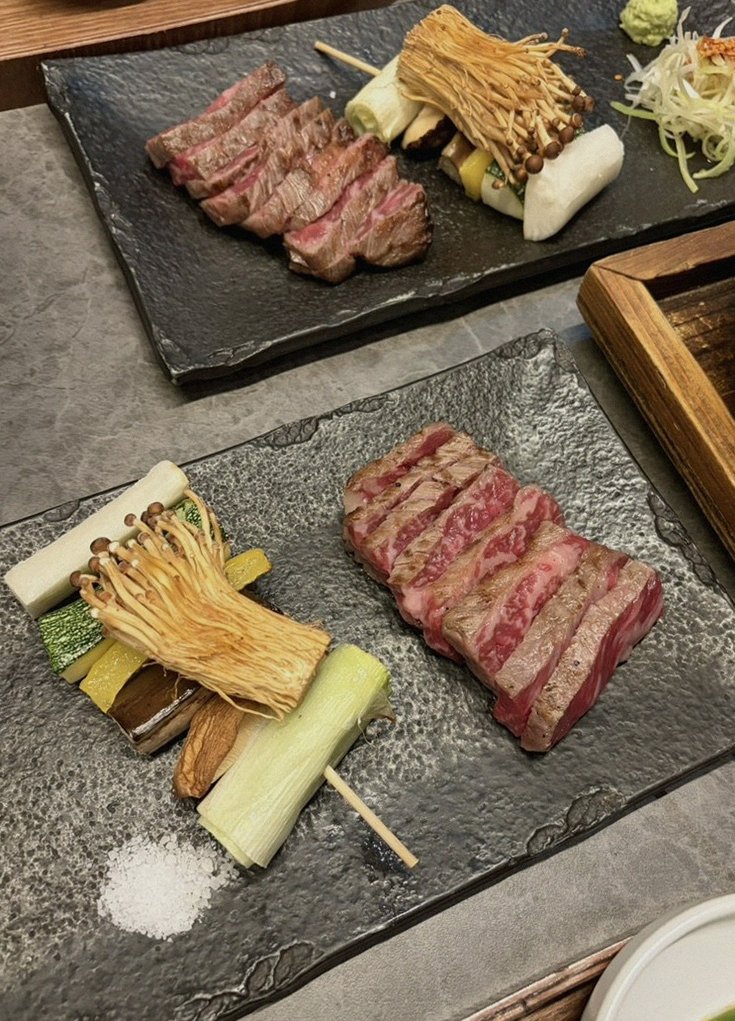 고우가 여의도점 · 여의도 고기맛집 · 마블링이 살아있는 프리미엄 한우 쇼잉