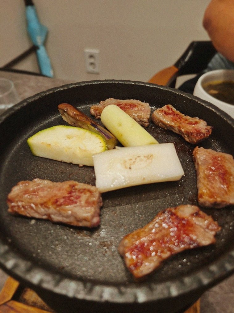 고우가 광화문점 · 광화문역 점심맛집 · 비장탄 그릴 위에서 익어가는 한우