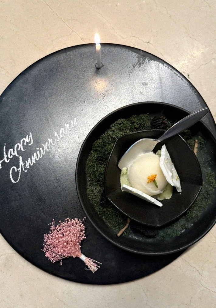 WOOARA Yeouido · fresh Hanwoo beef tartare (yukhoe)