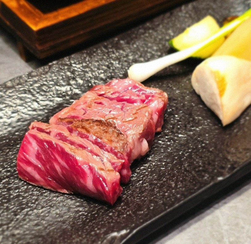 WOOHANA Jonggak · premium marbled Hanwoo beef presented before grilling