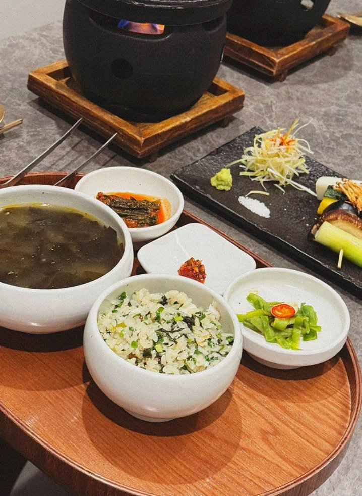 GOWOOGA Gwanghwamun · 精致的韩式小菜
