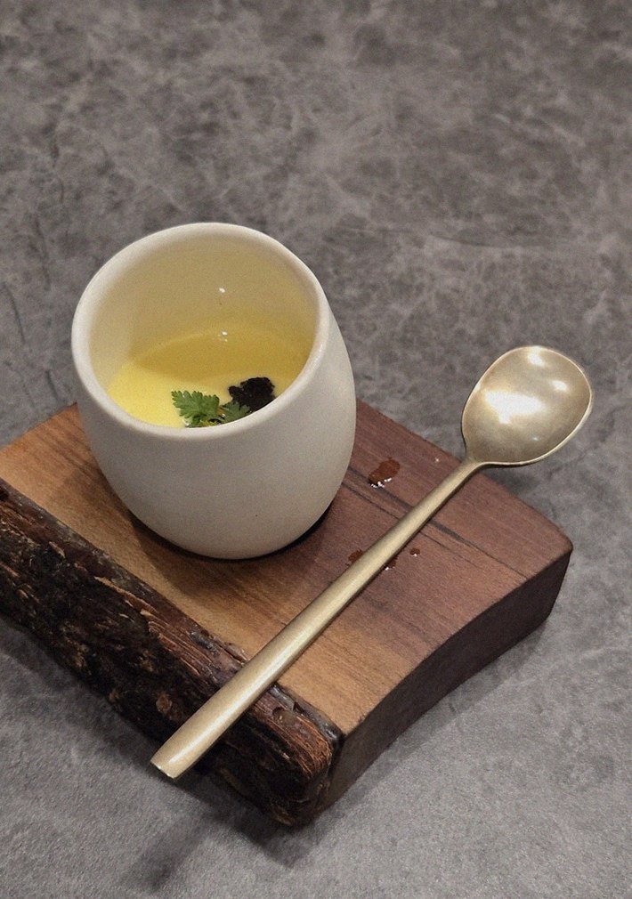 GOWOOGA Gwanghwamun · 收尾的热汤