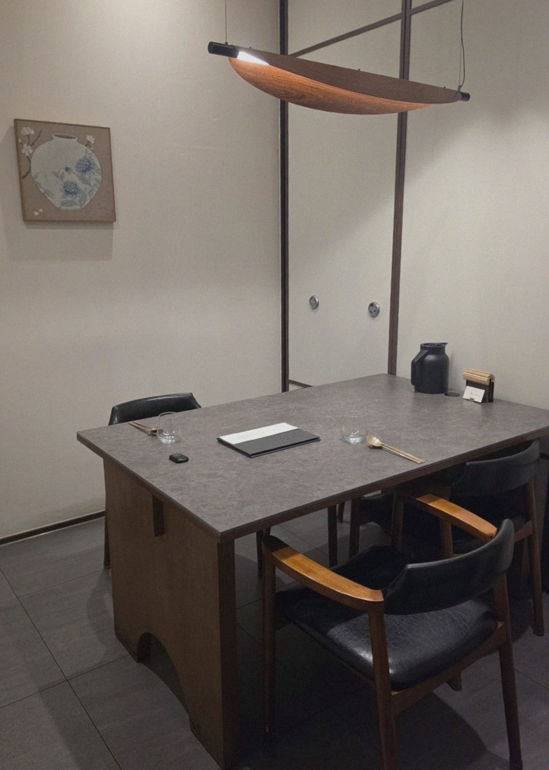GOWOOGA Gwanghwamun · a private dining room — every table is a private room