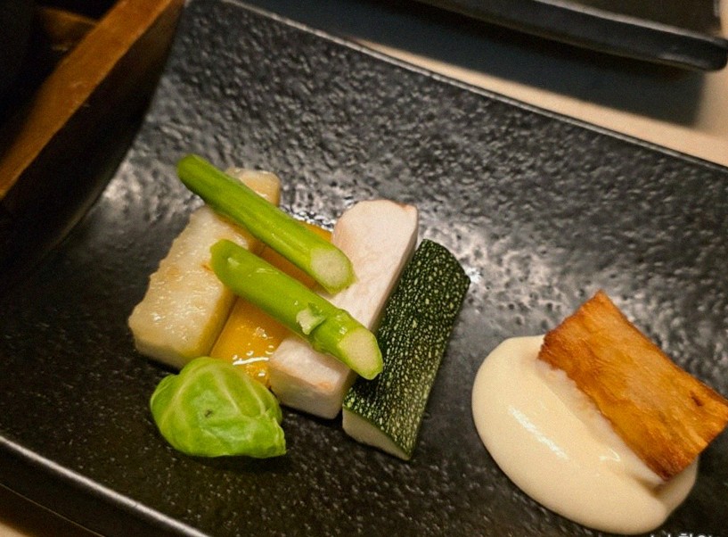 WOOARA Gwanghwamun · 套餐中搭配的海鲜料理