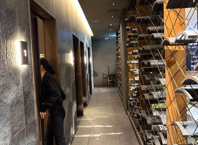 GOWOOGA Gwanghwamun · a private dining room — every table is a private room
