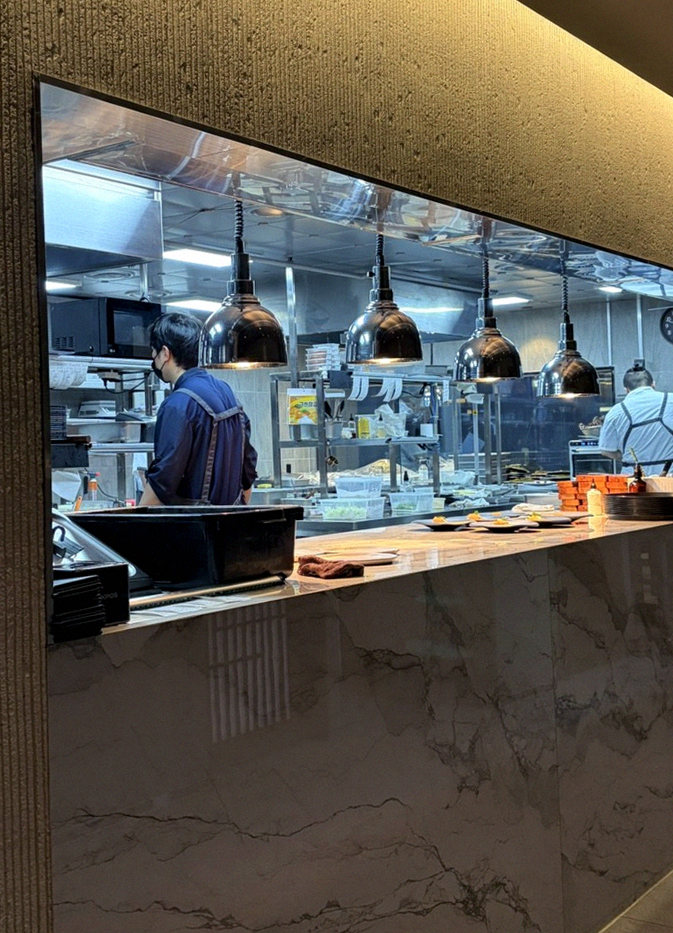 GOWOOGA Gangnam·Yeoksam · a private dining room — every table is a private room