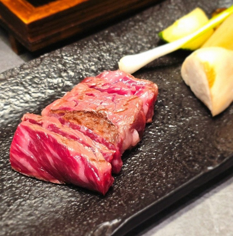 WOOHANA Yeouido · premium marbled Hanwoo beef presented before grilling