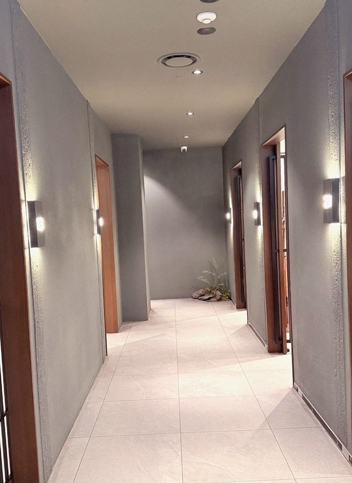 GOWOOGA Gangnam·Yeoksam · a private dining room — every table is a private room