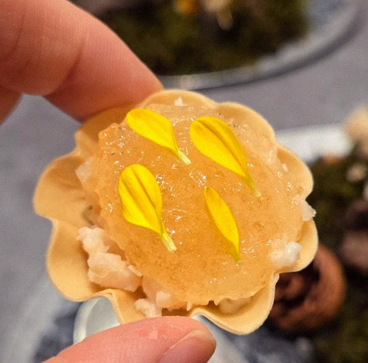GOWOOGA Gangnam·Yeoksam · fresh Hanwoo beef tartare (yukhoe)