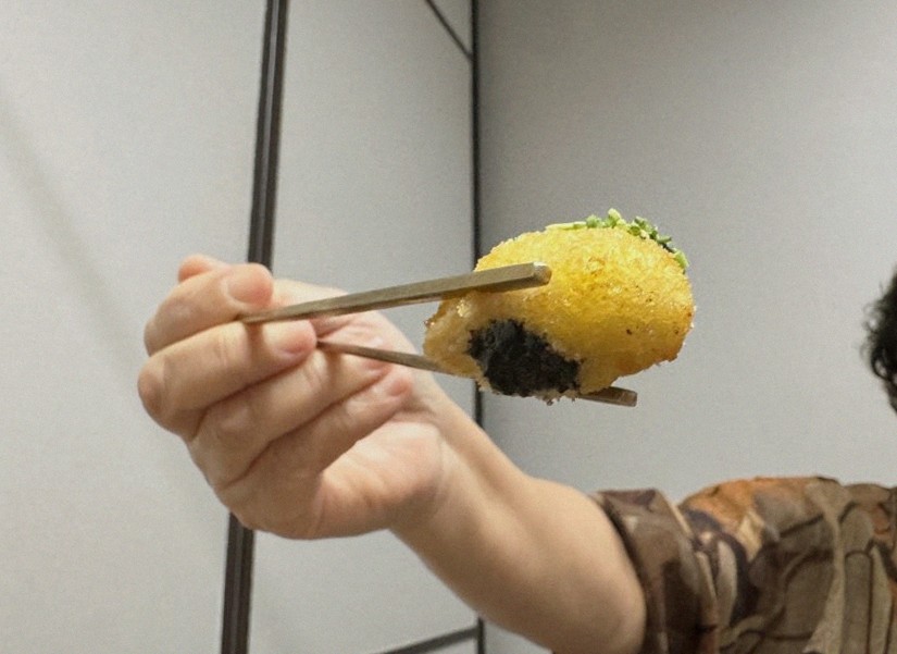 DAEBOJUNG City Hall · the rice course with accompaniments