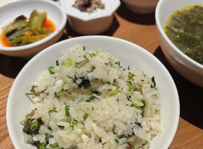 우아라 광화문점 · 광화문 데이트 맛집 · 식사 코스와 곁들임