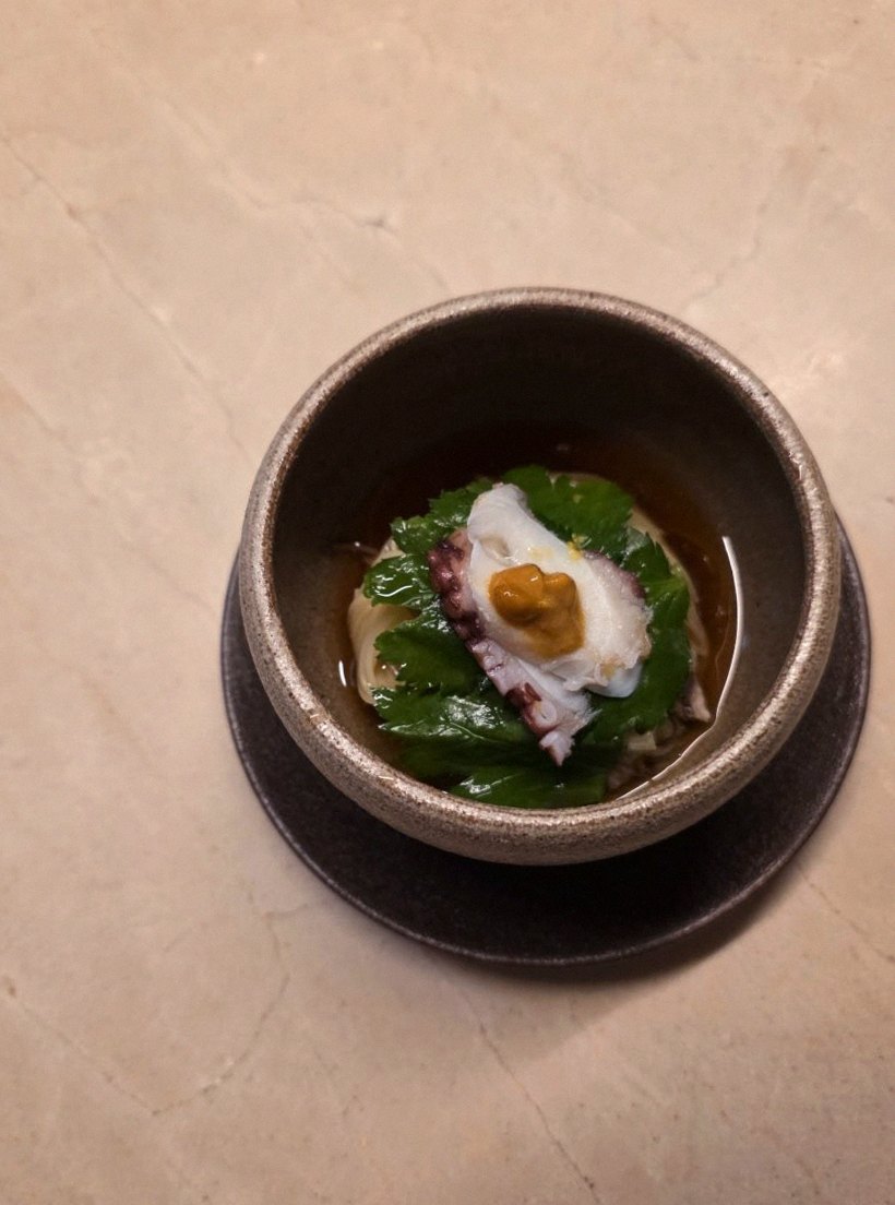 우아라 광화문점 · 안국 역 점심맛집 · 신선한 한우 육회