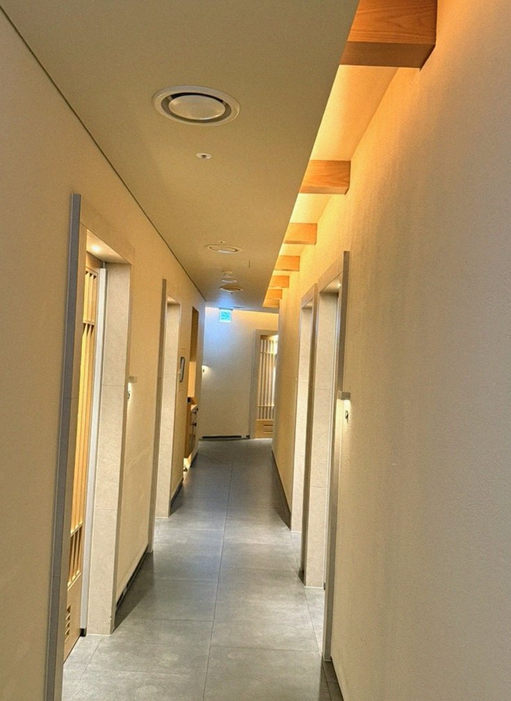 우아라 광화문점 · 안국 역 점심맛집 · 전 좌석 프라이빗 룸 내부 분위기