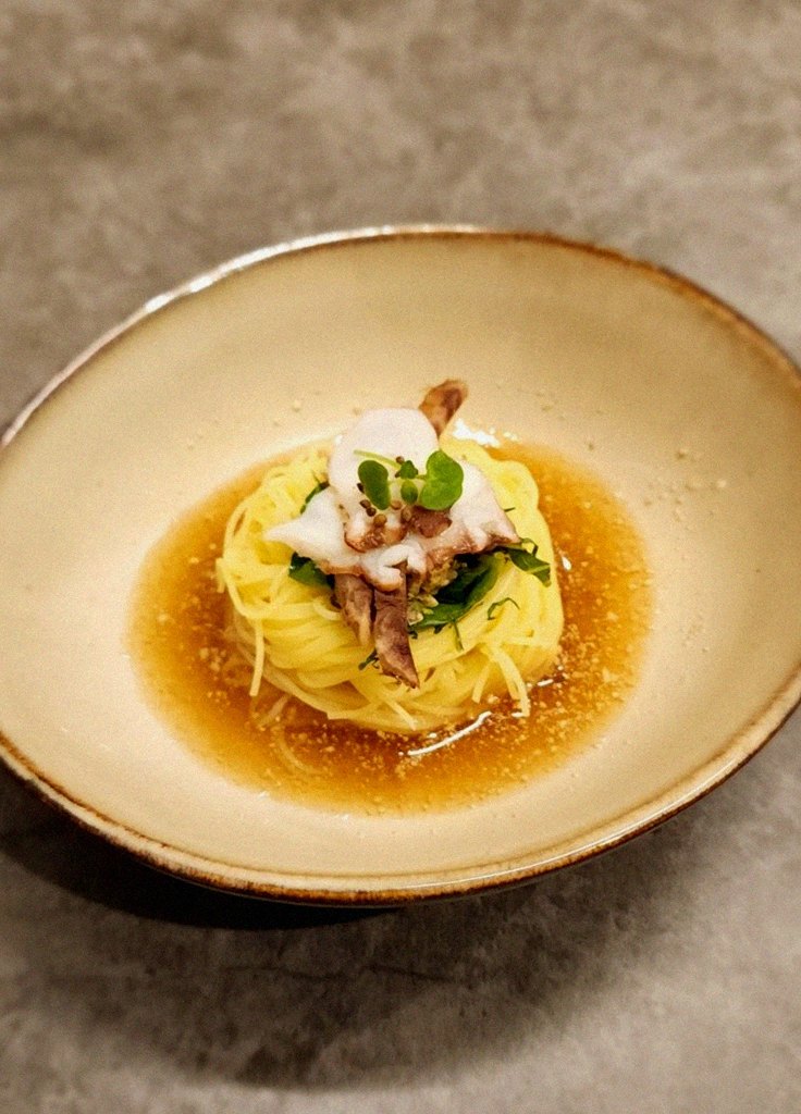 GOWOOGA Gwanghwamun · fresh Hanwoo beef tartare (yukhoe)