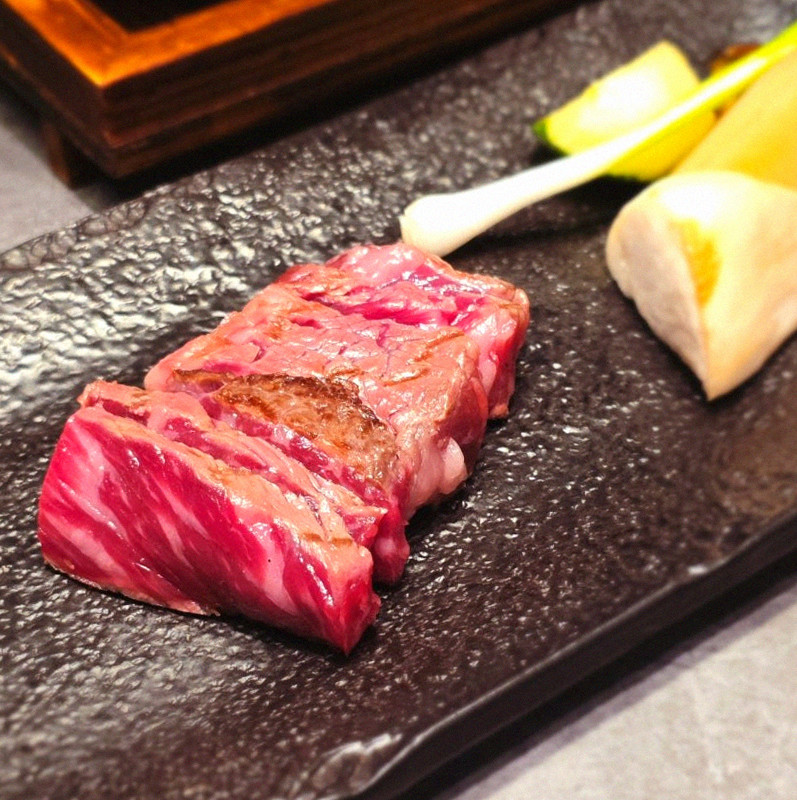 WOOHANA Yeouido · premium marbled Hanwoo beef presented before grilling