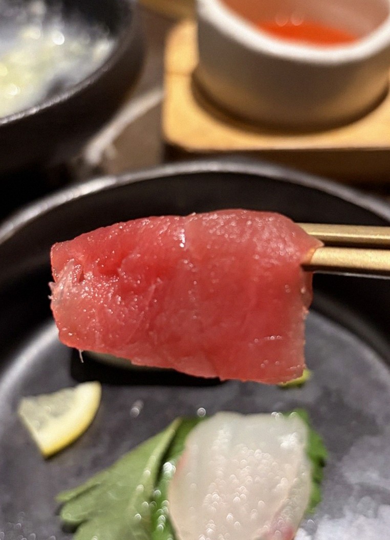 DAEBOJUNG City Hall · seafood course served alongside the beef