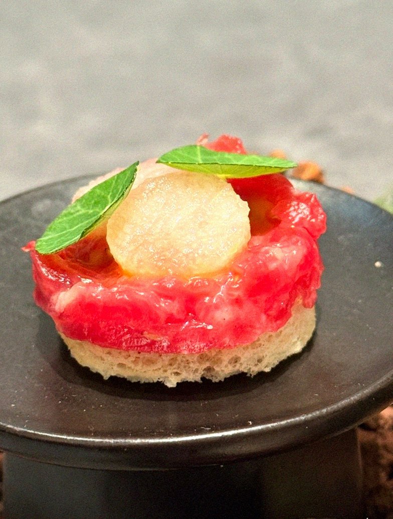 WOOHANA Jonggak · fresh Hanwoo beef tartare (yukhoe)