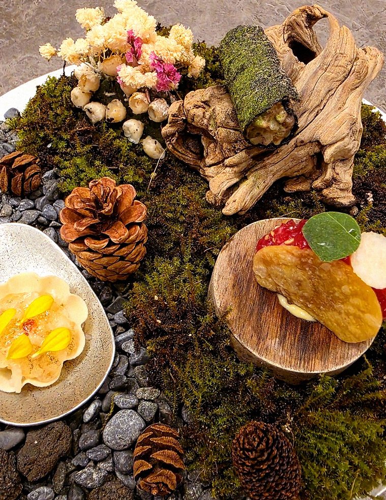고우가 광화문점 · 경복궁역 데이트 맛집 · 코스에 곁들여지는 해산물 요리