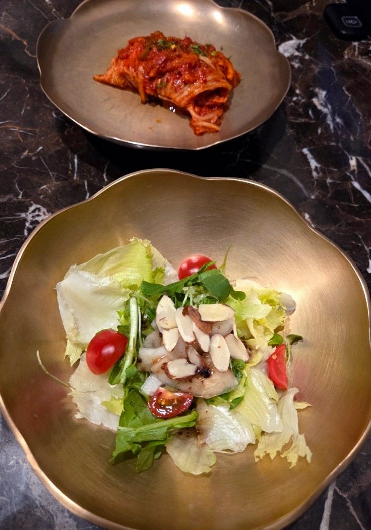 DAEBOJUNG Yeouido · fresh Hanwoo beef tartare (yukhoe)