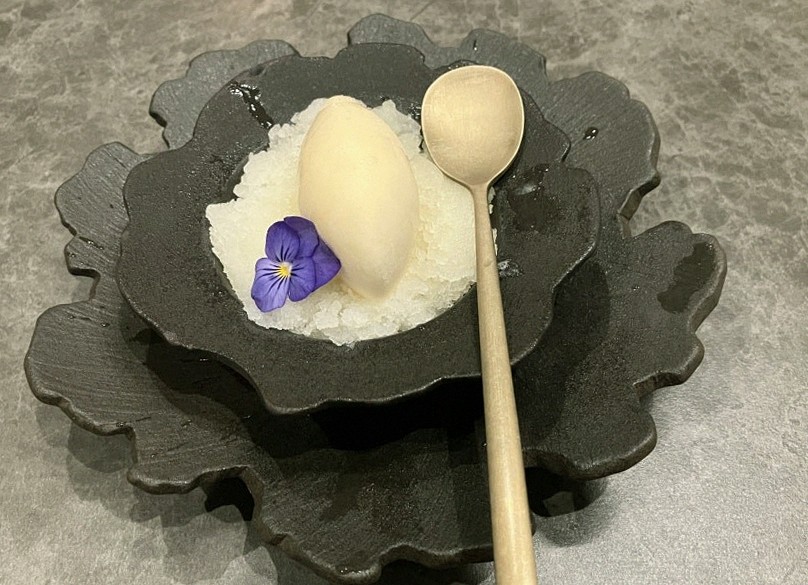 고우가 광화문점 · 광화문역 데이트 맛집 · 식사 코스와 곁들임