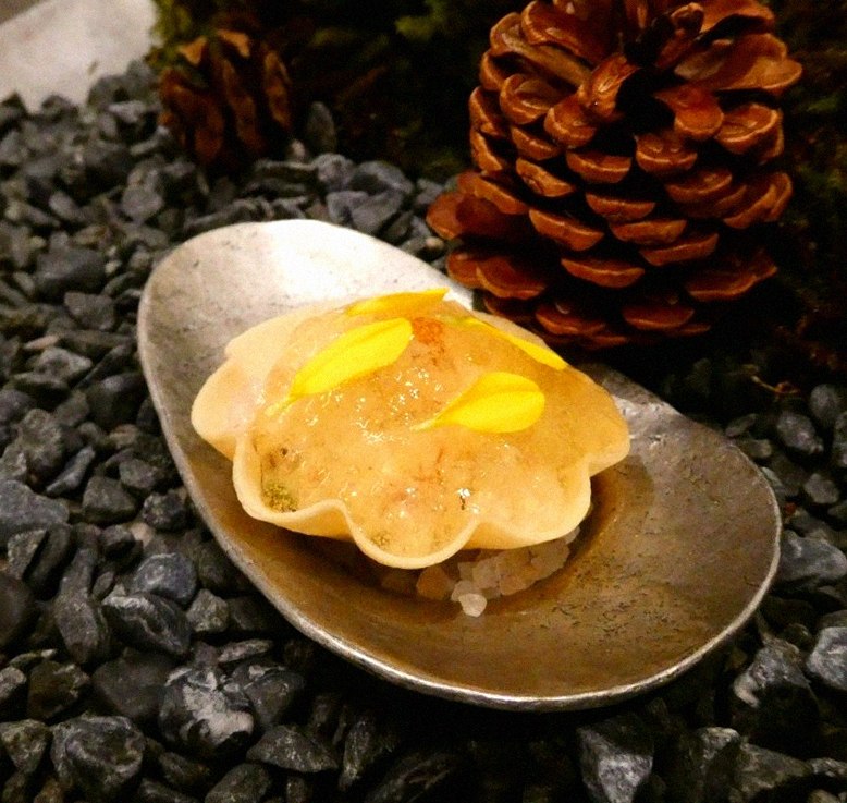 고우가 광화문점 · 광화문역 데이트 맛집 · 신선한 한우 육회