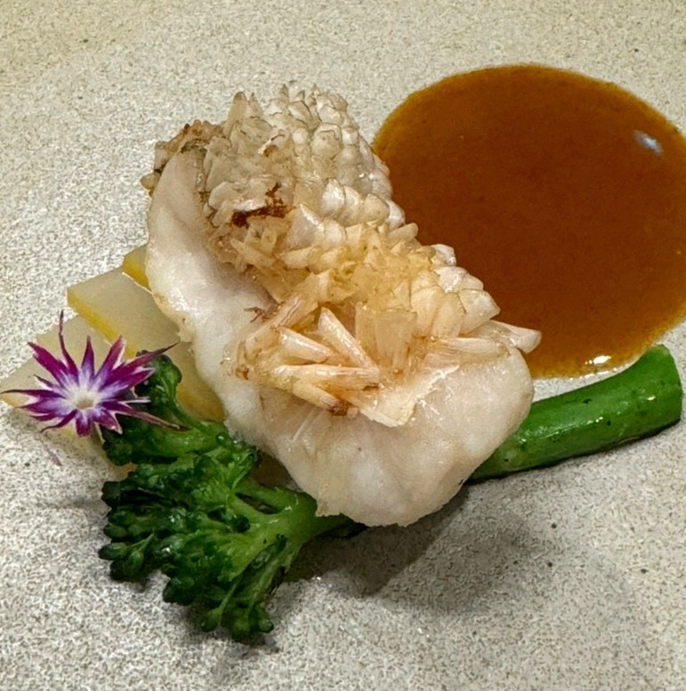 고우가 광화문점 · 광화문역 데이트 맛집 · 코스에 곁들여지는 해산물 요리